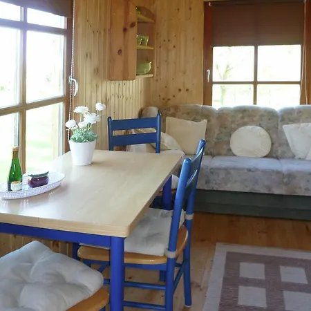 Cozy Cabin Near Ski Area In Cattenstedt